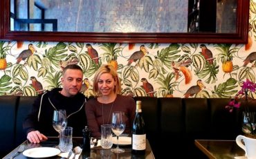 Contessa Italian Restaurant: Η Μαρκέλλα Σαράιχα σου παρουσιάζει το νέο στέκι στο Πασαλιμάνι