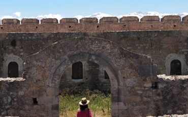 Ταξίδι στο Φρούριο των Απτέρων στα Χανιά με την μαγική θέα
