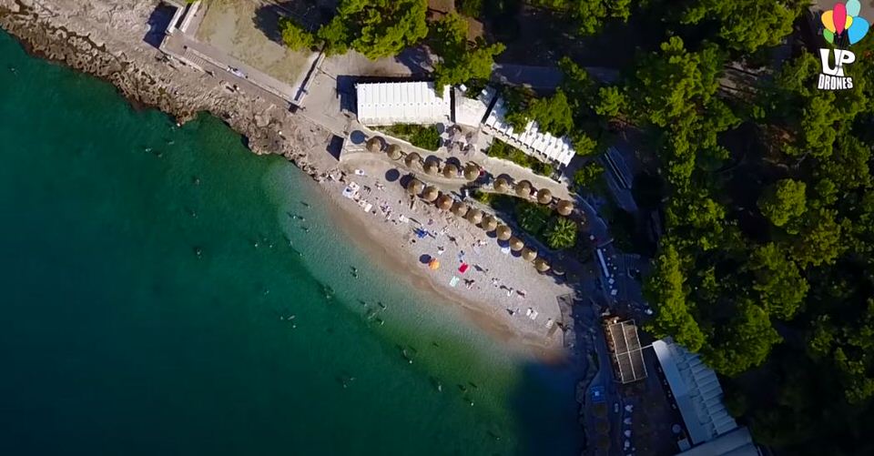 Αρβανιτιά: Η κρυστάλλινη παραλία μόλις 1,5 ώρα από την Αθήνα (video)