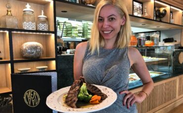 Μέλι Λάδι: Το φημισμένο εστιατόριο της Γλυφάδας "άνοιξε" και στο Παλαιό Φάληρο!