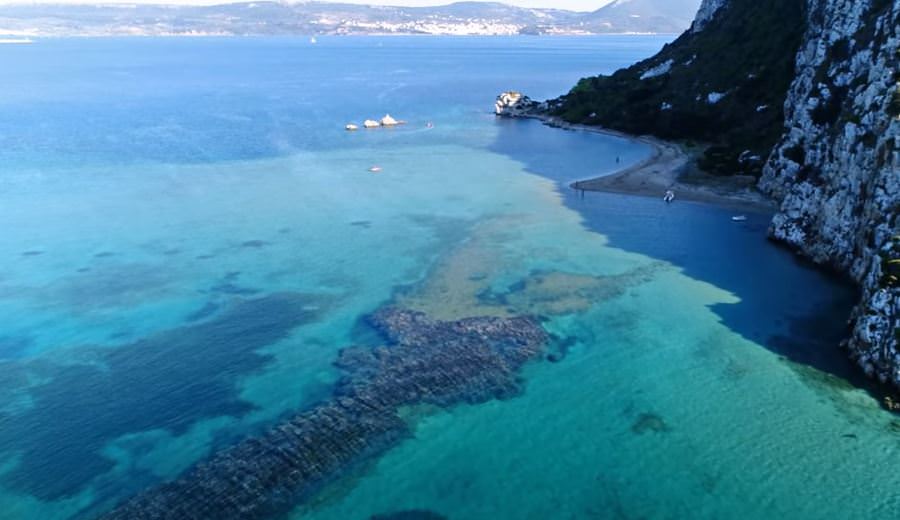 Παραλία "Ασπίδα του Βρασίδα": Η πιο... ιστορική παραλία της Ελλάδας (video)