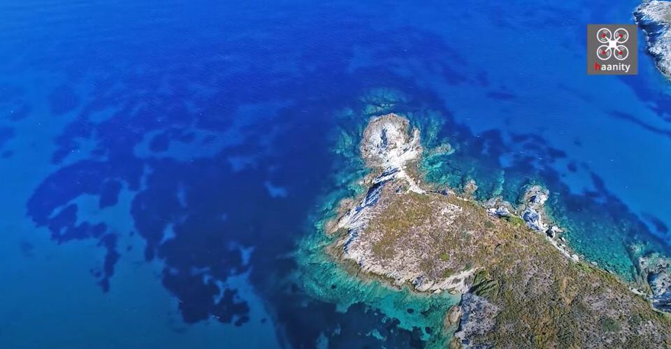 Λιανή Άμμος Εύβοιας: Πείτε αντίο στον καύσωνα στην «πισίνα» του Αιγαίου, μόλις 2 ώρες από την Αθήνα