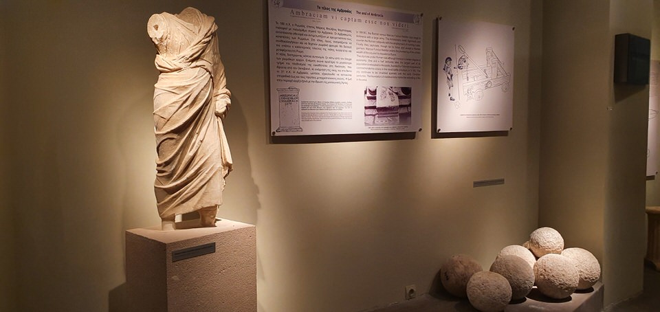 Ξενάγηση στο Αρχαιολογικό Μουσείο Άρτας: Ένα ταξίδι στην Ιστορία και την Παράδοση