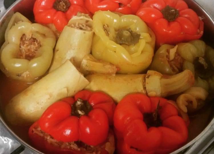 Συνταγή για γεμιστές πιπεριές με πλιγούρι