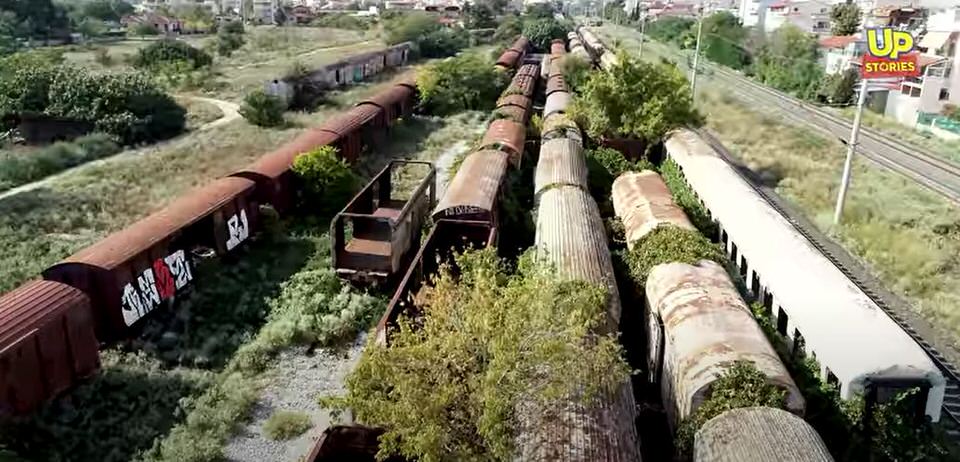 Απίστευτο! Δείτε που βρίσκεται στην Ελλάδα ένα από τα μεγαλύτερα νεκροταφεία τρένων στον κόσμο