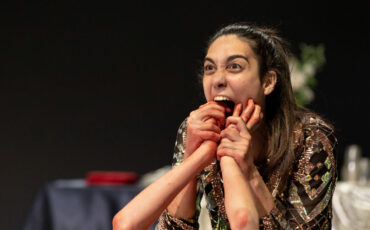 Extra παράσταση για το CRY της Λένας Κιτσοπούλου στο Θέατρο Τέχνης λόγω sold out