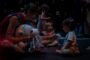 Το μαγευτικό χοροθέατρο για βρέφη και γονείς "Underwater" έρχεται στην Εναλλακτική Σκηνή της ΕΛΣ