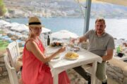 Το travelgirl.gr σου προτείνει 2+1 εστιατόρια στη Μάνη για να απολαύσεις εξαιρετικό φαγητό!