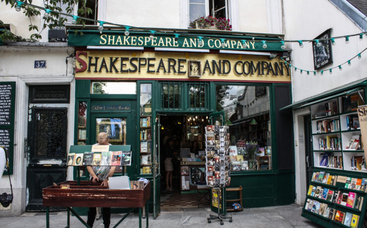 Shakespeare and Company: Το πιο διάσημο βιβλιοπωλείο του κόσμου βρίσκεται στο Παρίσι